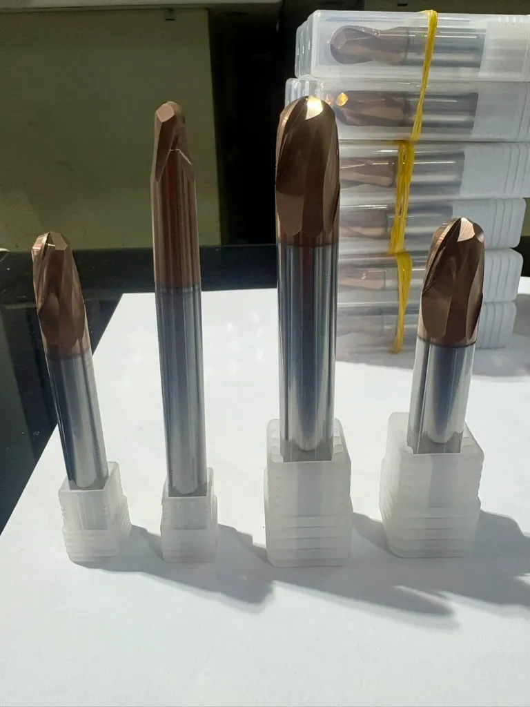 Custom carbide ball end mills for mould industry machining